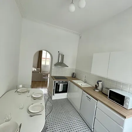 Apartment Appartemment Arenes Nimes